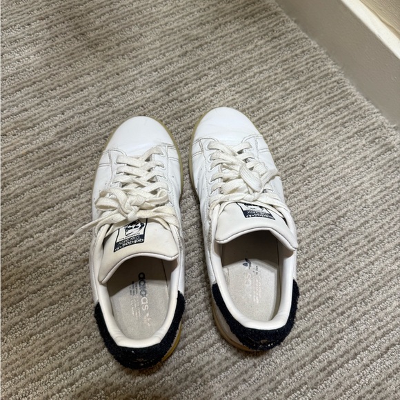 Adidas Stan Smith Sneakers - Picture 3 of 6